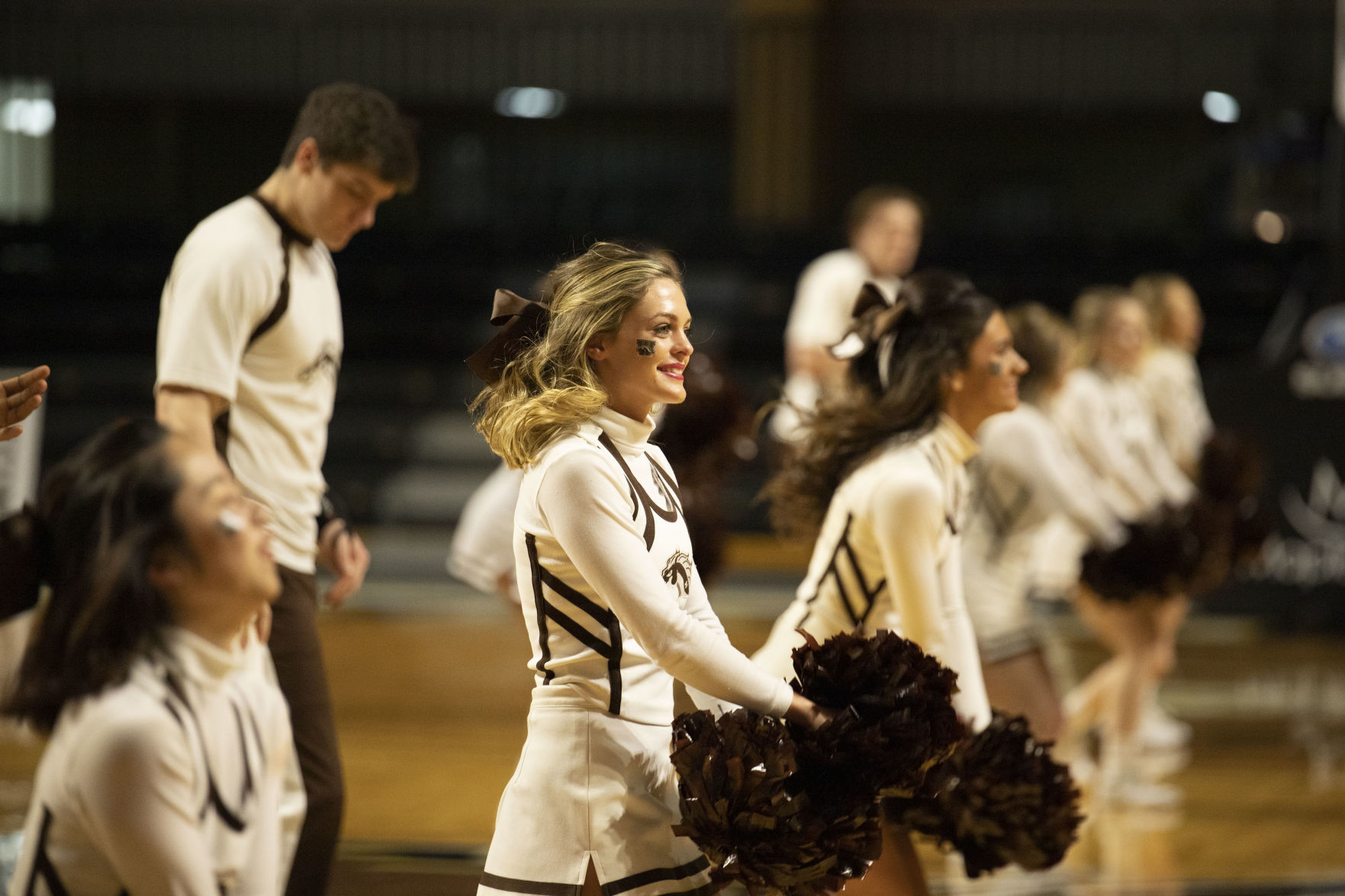 Cheerleaders at halftime